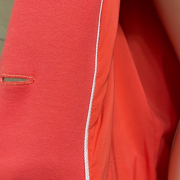 EUC Talbots Petite “Aberdeen” melon colored two button blazer, size 10 Petite - Picture 9 of 11